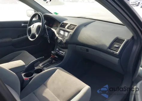 2003 Honda Accord 2.4 Lx из США, поврежденный, VIN 1HGCM56363A047405